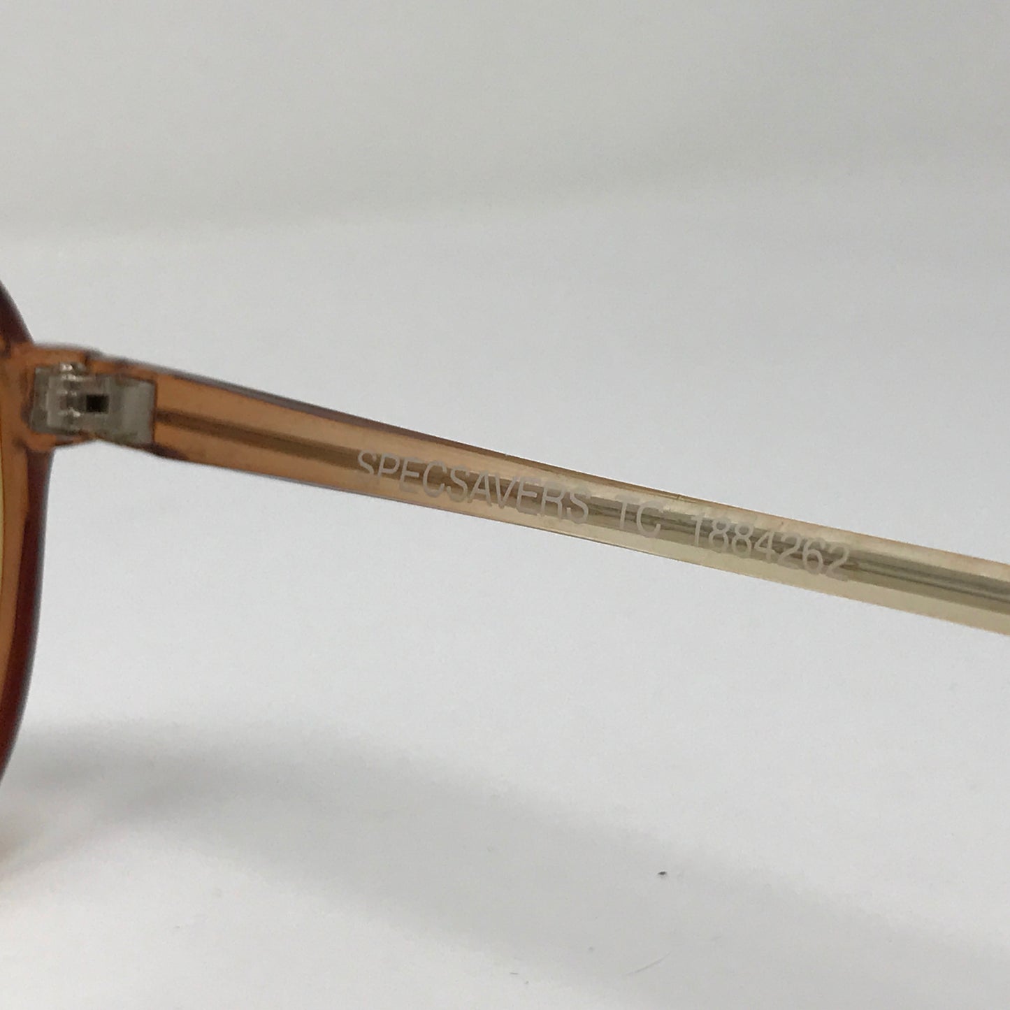 Specsavers 7104