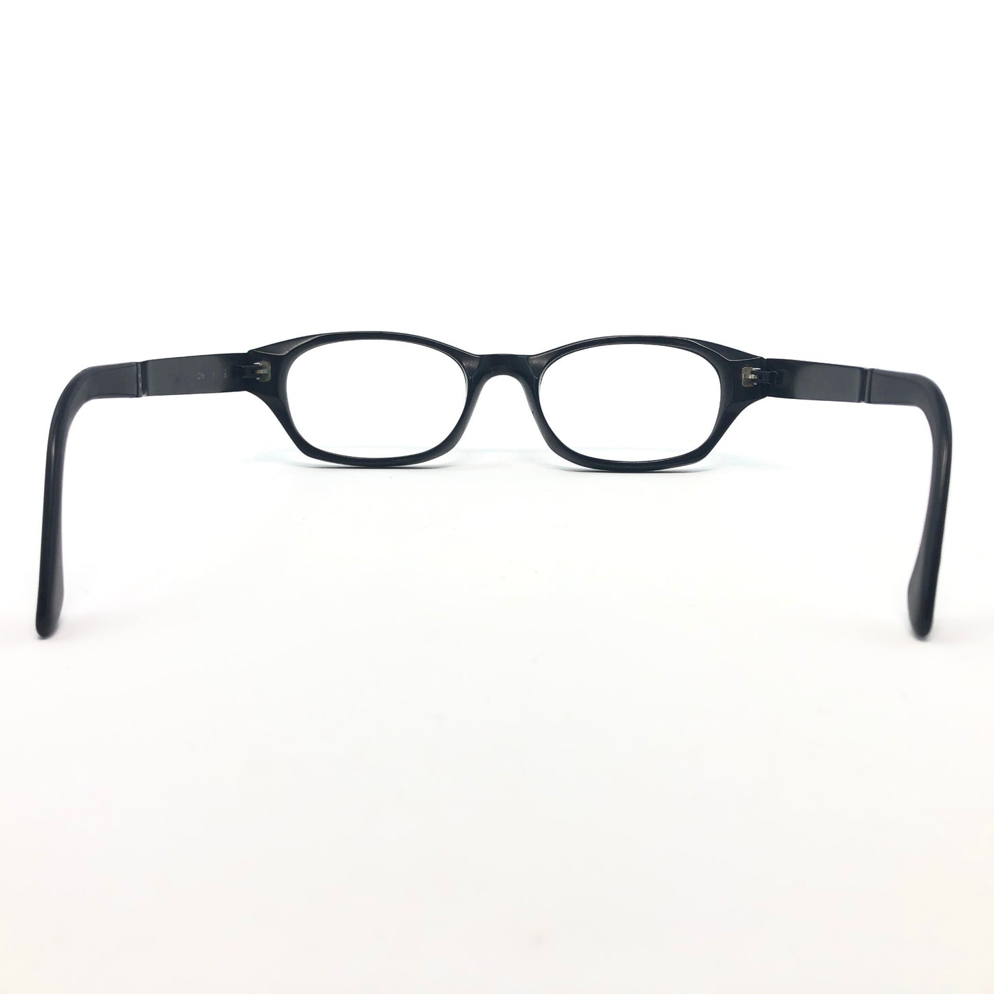 Calvin Klein Casey Oval