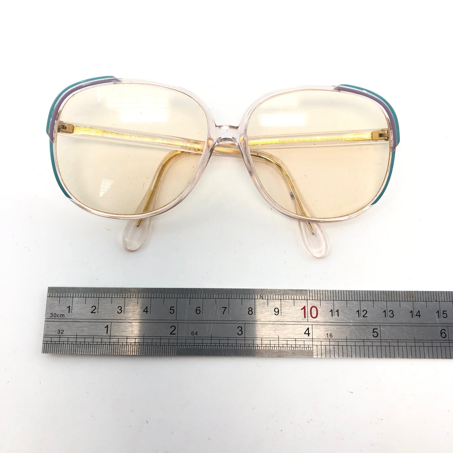 Silhouette M1212