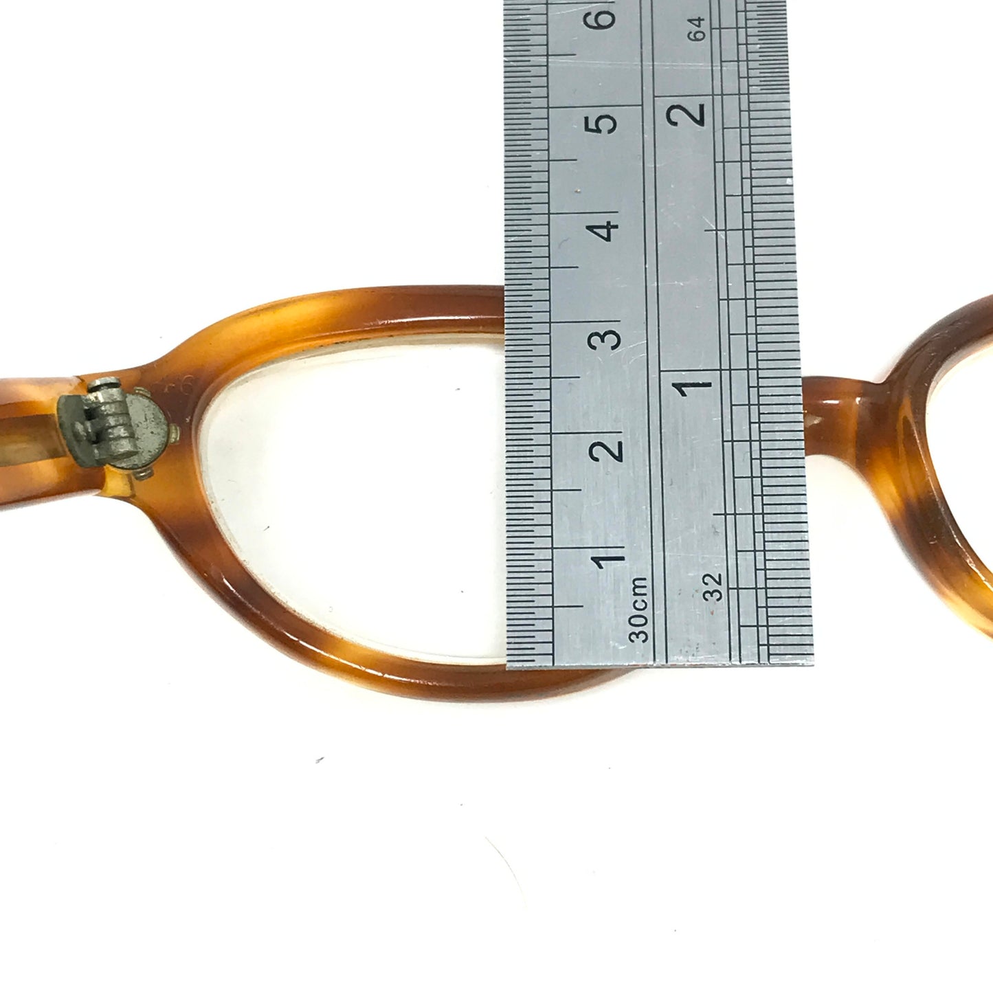 Claudette Tortoise Oval