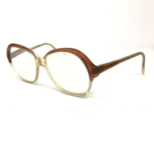 Invicta Iris