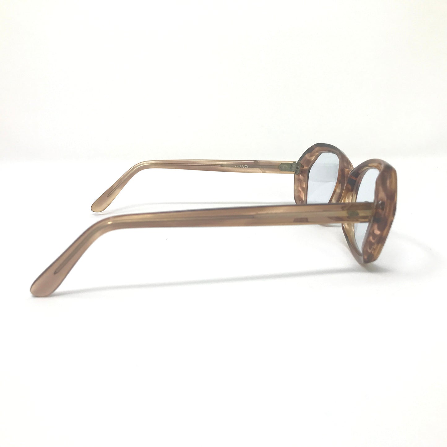 Sophie Brown Oval