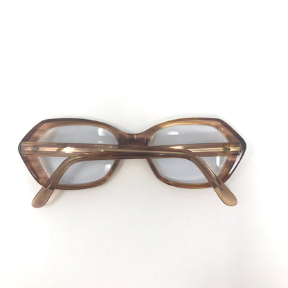 Sophie Brown Oval