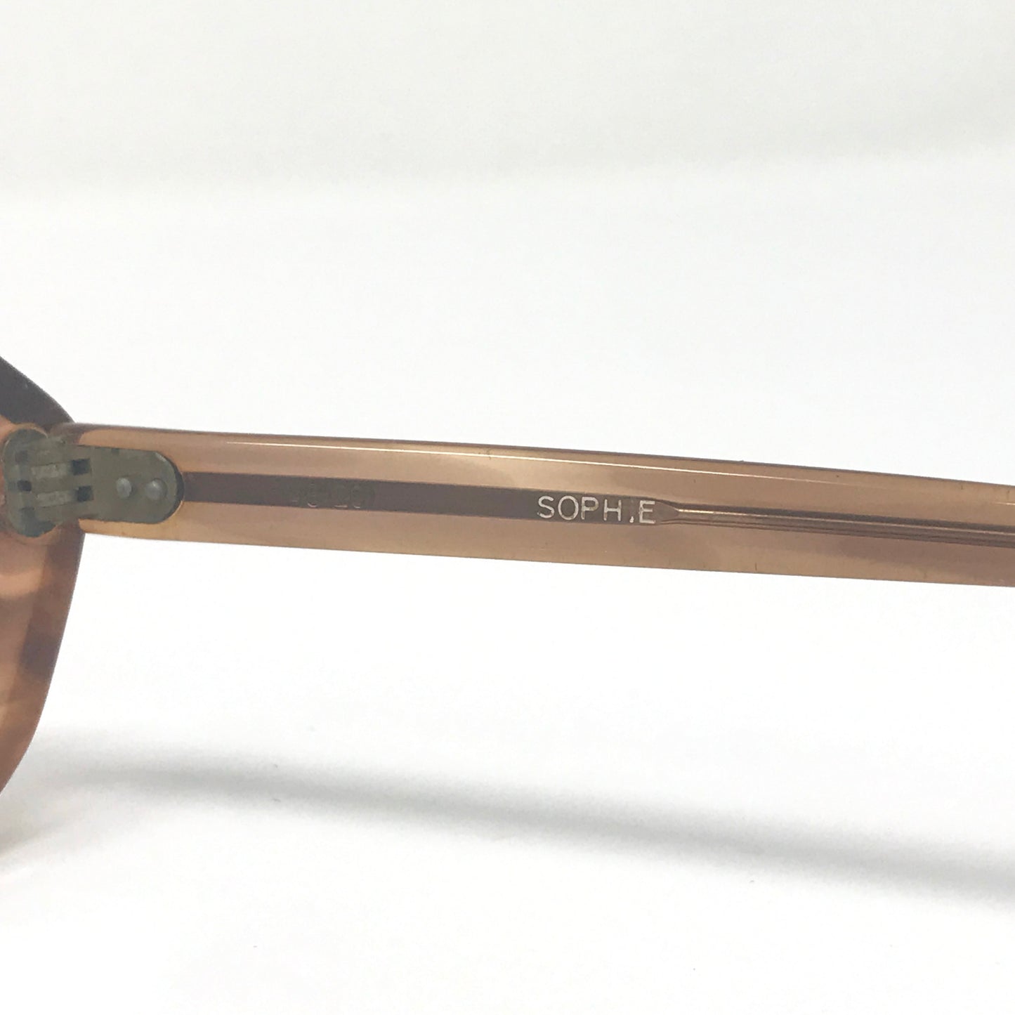 Sophie Brown Oval