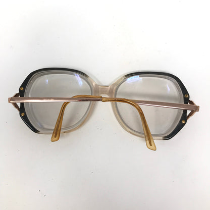 Ivy Black Square