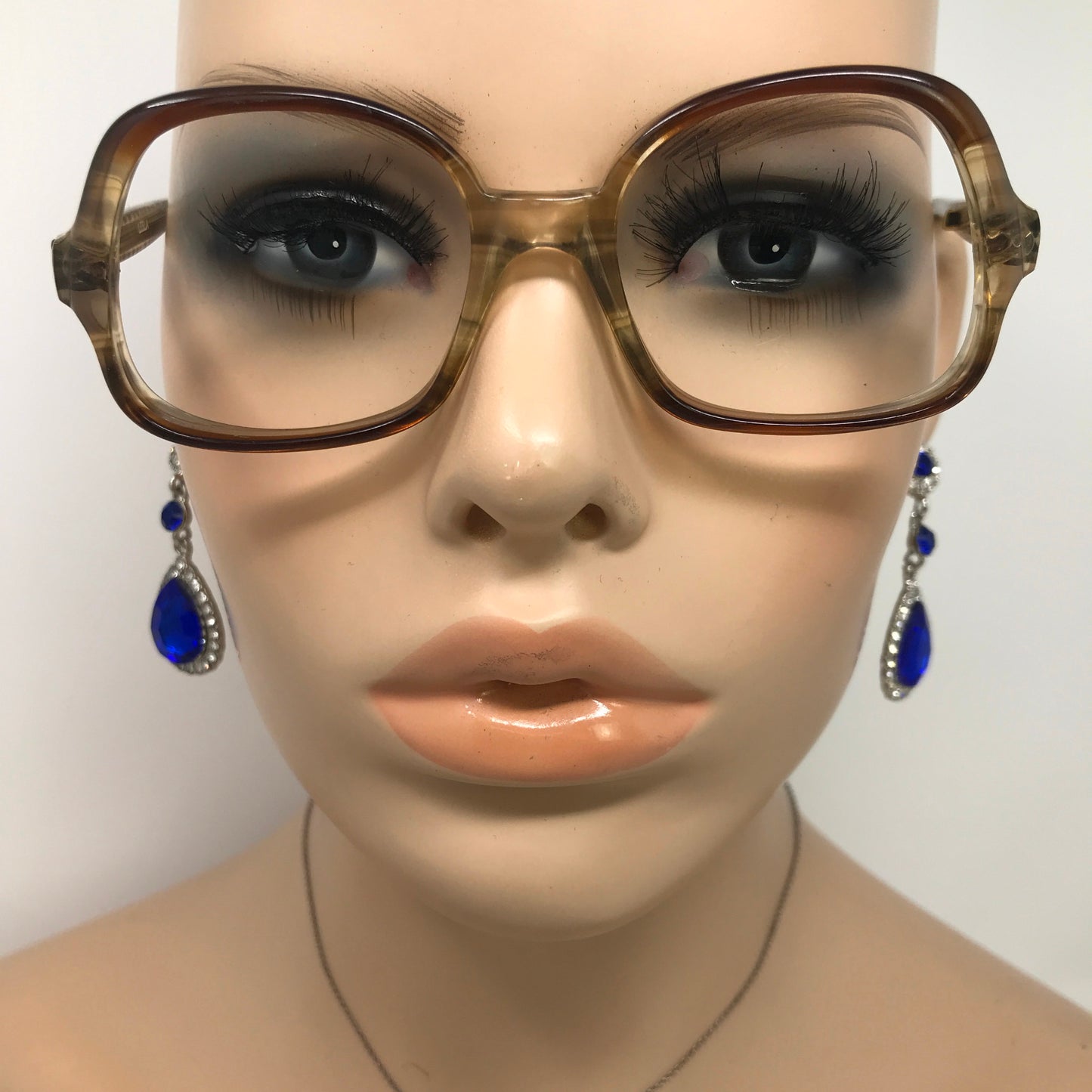 Birch Leela Brown Square